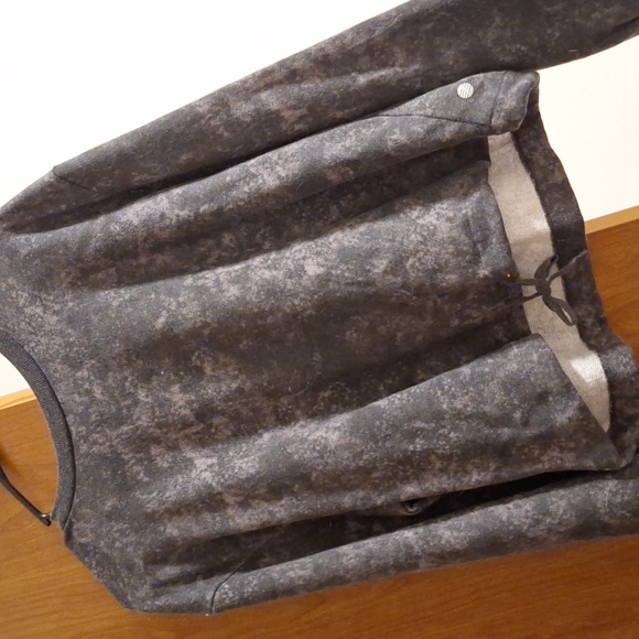 Zella pullover crop top size 1x - Picture 2 of 4